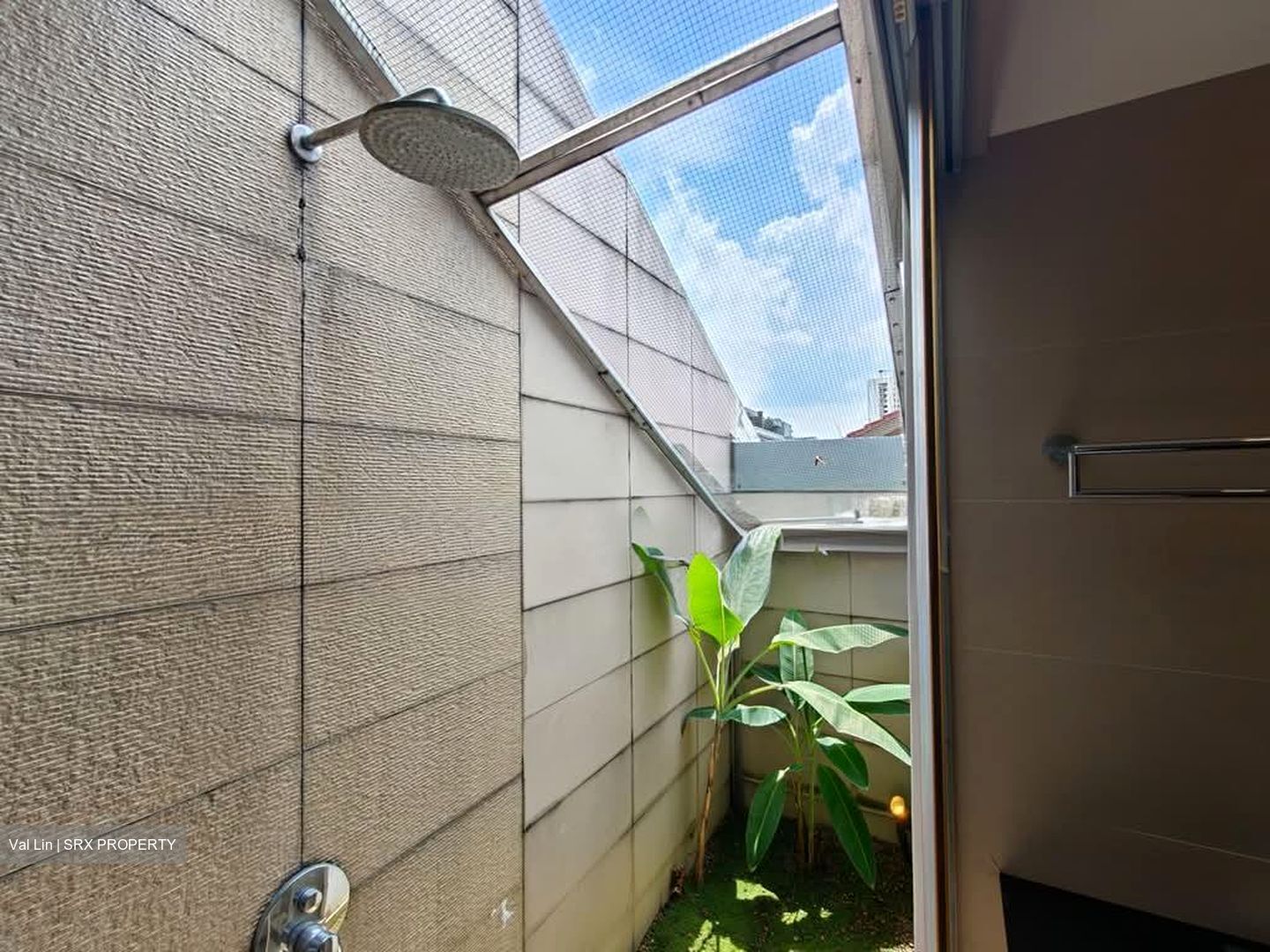 Seletar Hills Estate (D28), Terrace #593001011